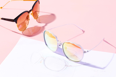 透過鏡片品味細節 眼鏡靜物攝影與美食攝影的藝術融合